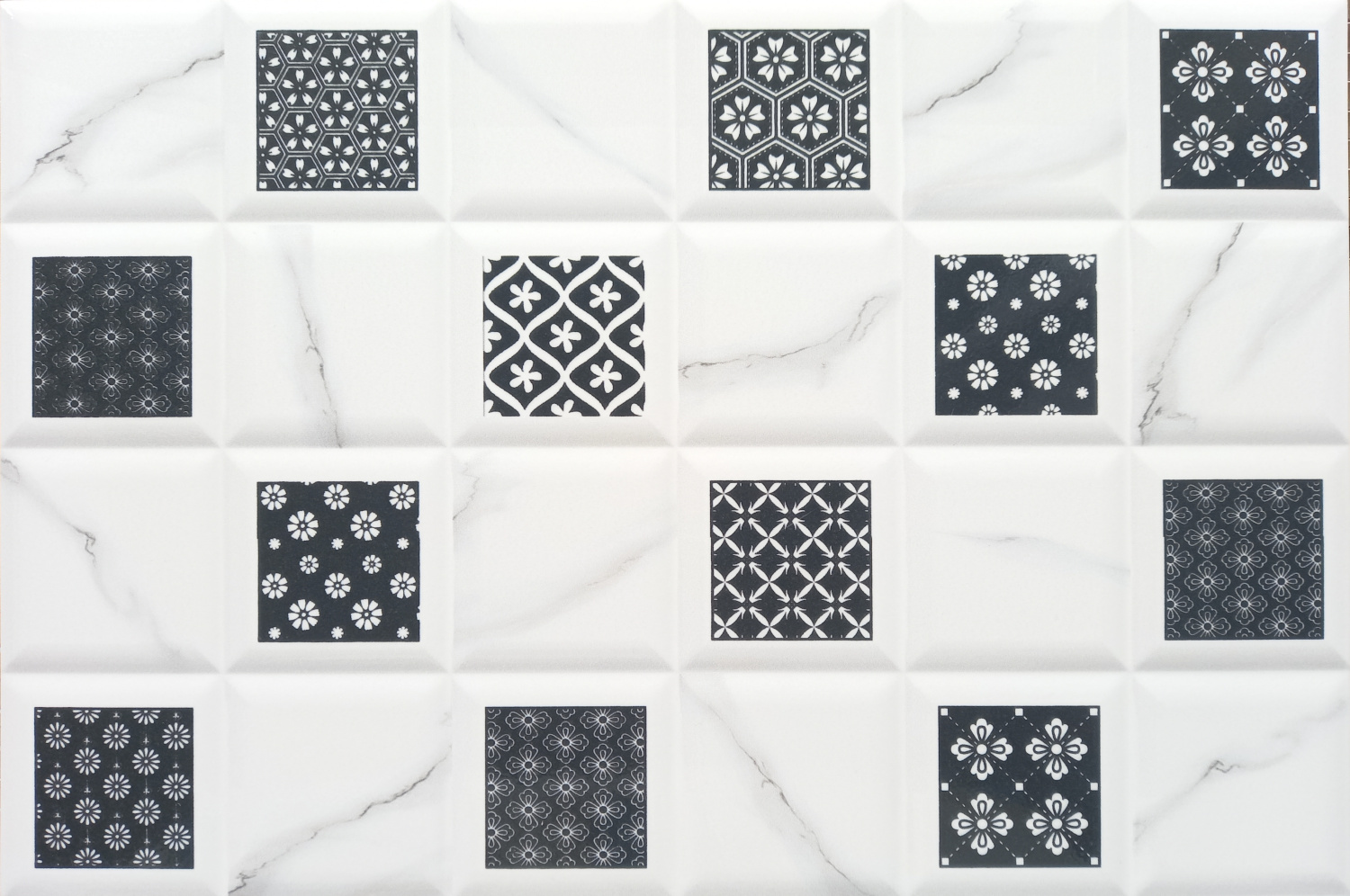 Carreau faïence blanc à motifs noirs géométriques variés 25x37